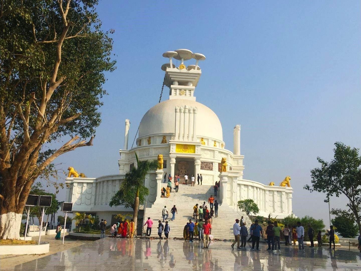 Dhauli Stupa 